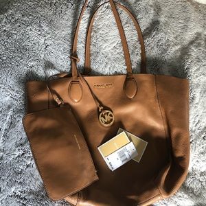Michael Kors Reversible tote NWT